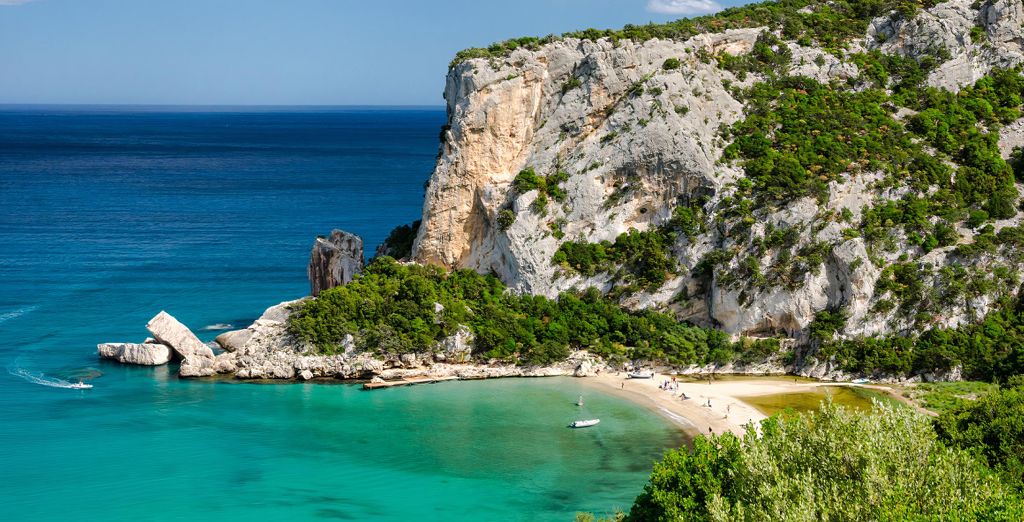 Cala Della Torre Resort 4*