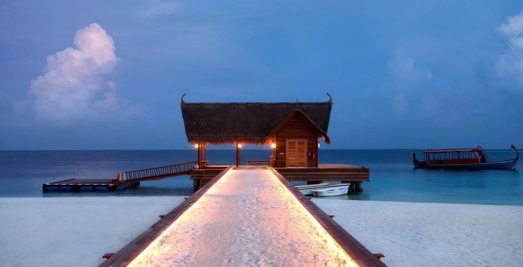 Constance Moofushi Maldives 5*