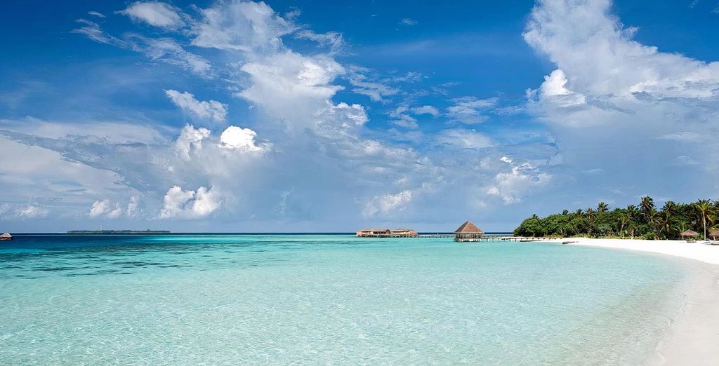 Constance Moofushi Maldives 5*