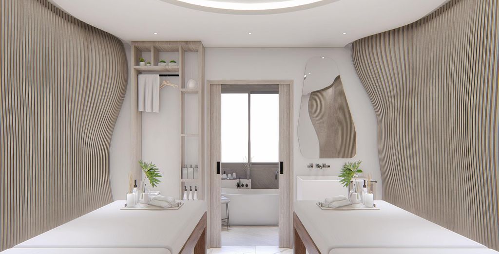 Combinato Movenpick Sukhumvit 15 Bangkok 5* e Wyndham Gran Nai Phuket 4*