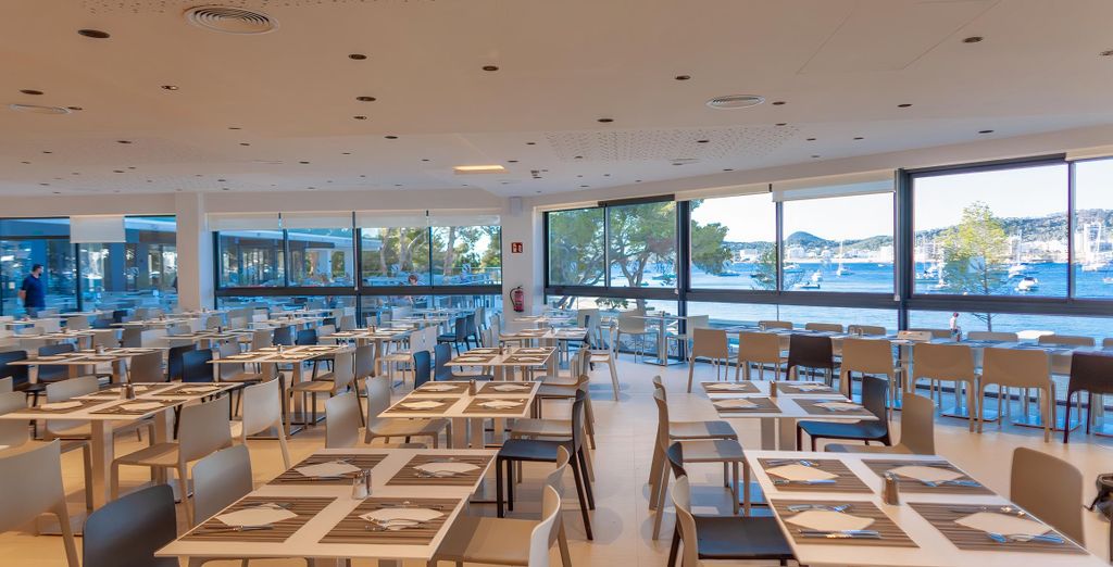 Els Pins Resort & Spa 4*