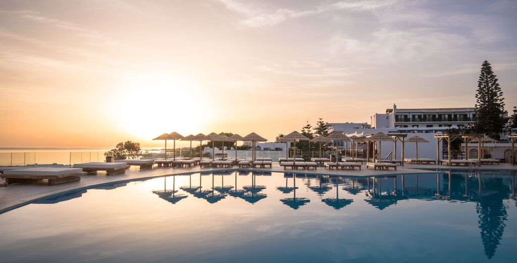 Mitsis Rinela Beach Resort & Spa 5*