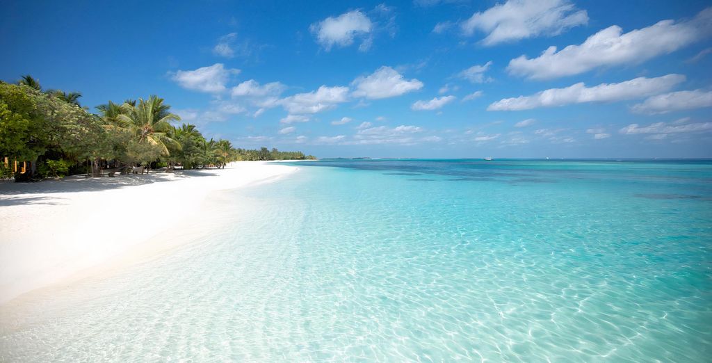 LUX* South Ari Atoll, Maldives 5*