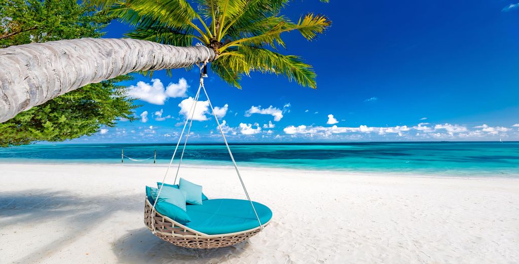 LUX* South Ari Atoll Resort & Villas 5*