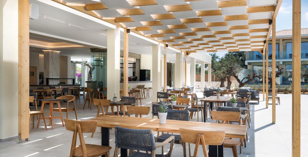 Tsamis Zante Suites 5* - Adults Only