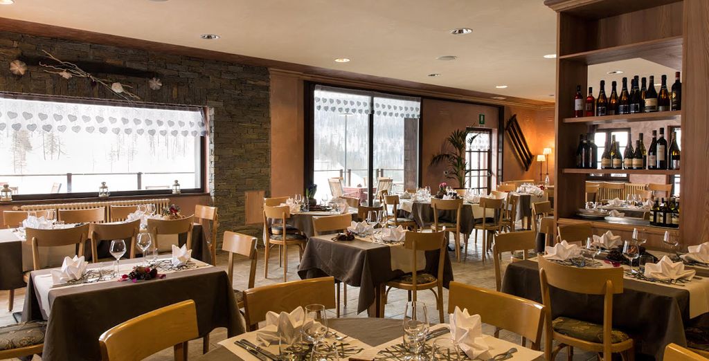 Maison Cly Hotel & Restaurant 4*