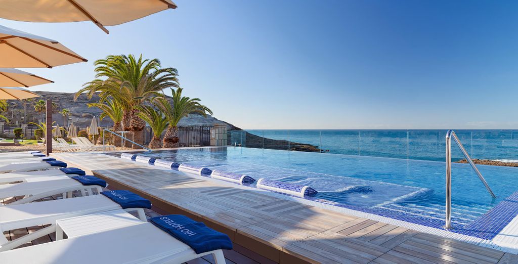 H10 Costa Adeje Palace 4*