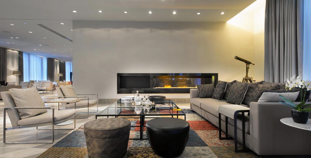 Crowne Plaza Postdamer Platz 4*