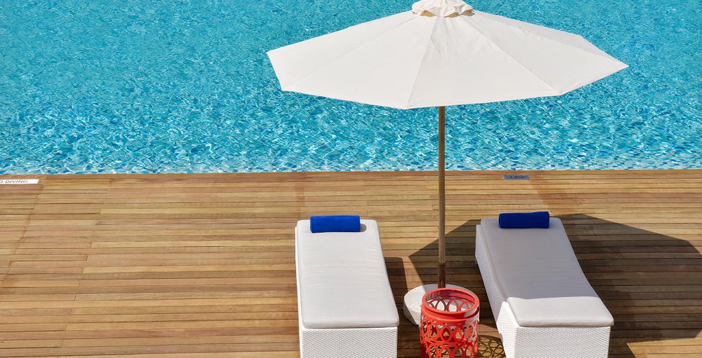 Mercure Maldives Kooddoo Resort 4* -  Adults Only