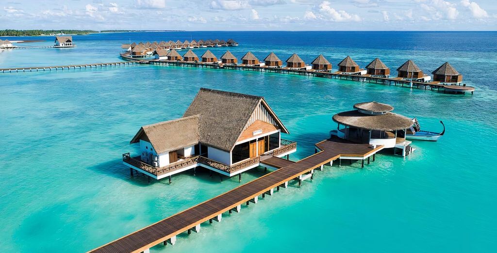Mercure Maldives Kooddoo Resort 4* -  Adults Only
