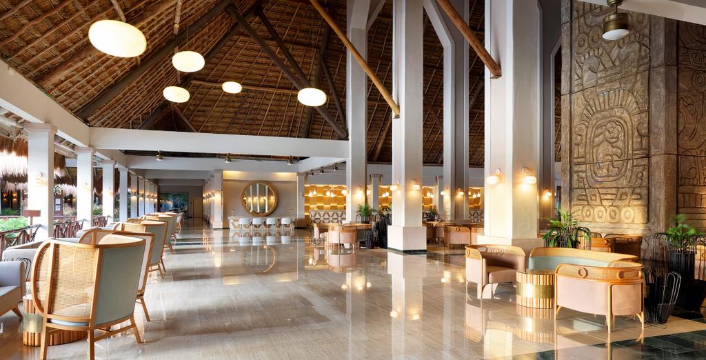 Grand Palladium White Sand Resort & Spa 5*