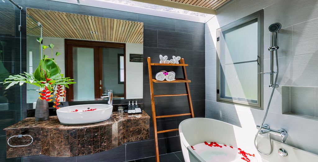 Mandarava Resort & Spa 5*, Moracea by Khao Lak Resort 5* con possibile estensione al TreeHouse Villas 5* - Adults Only