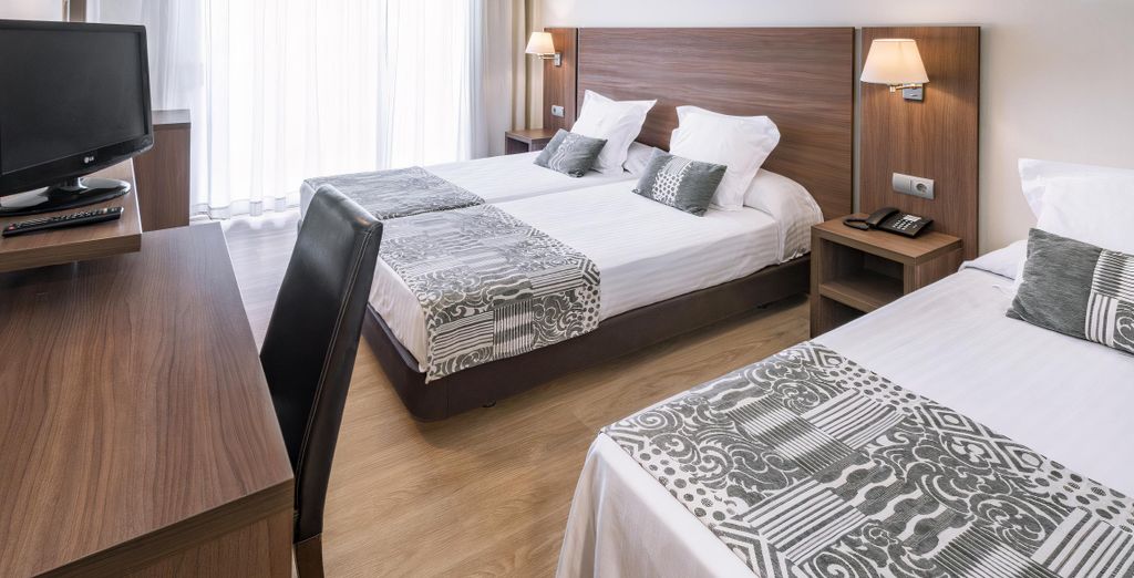 Hotel Acqua Salou 4*