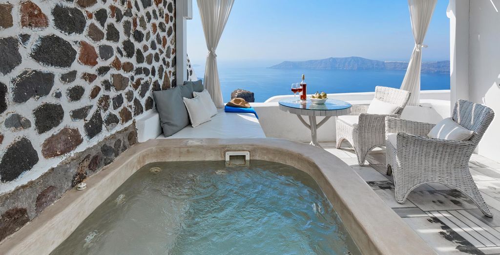 Iliovasilema Hotel & Suites 4*