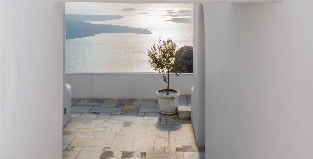 Iliovasilema Hotel & Suites 4*