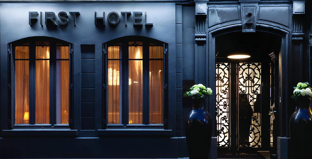 First Hotel Paris 4*