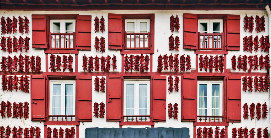 Chateau De Brindos 5*