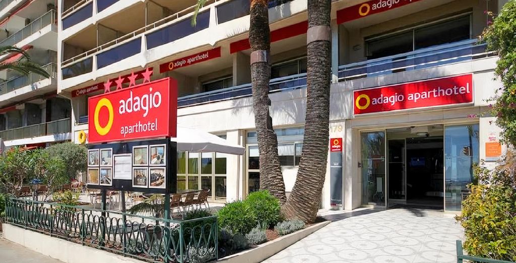 Aparthotel Adagio Nice Promenade des Anglais 4*