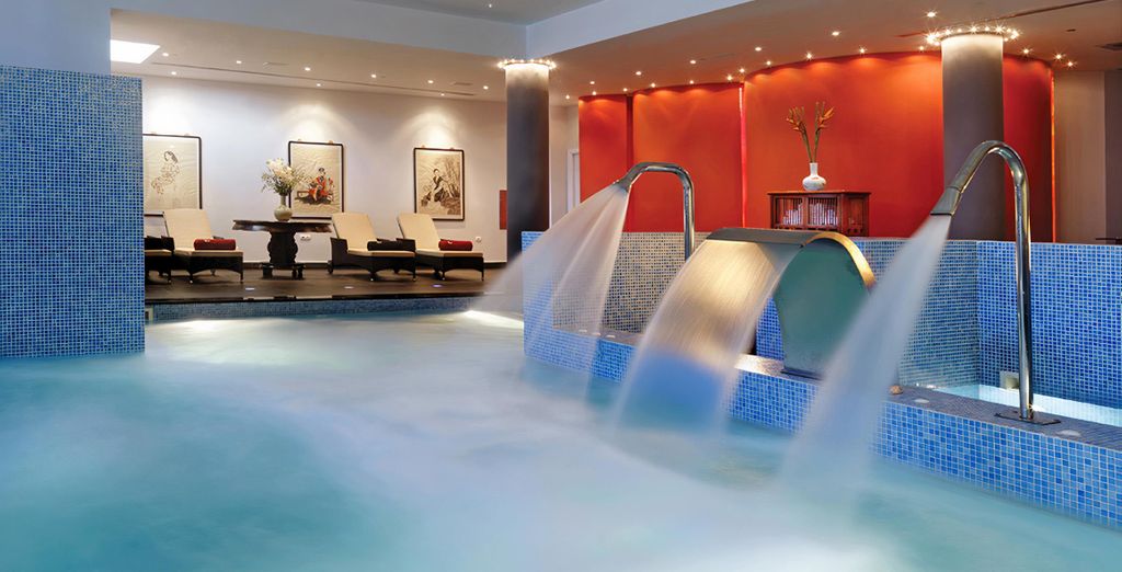 Out of the Blue Resort 5*