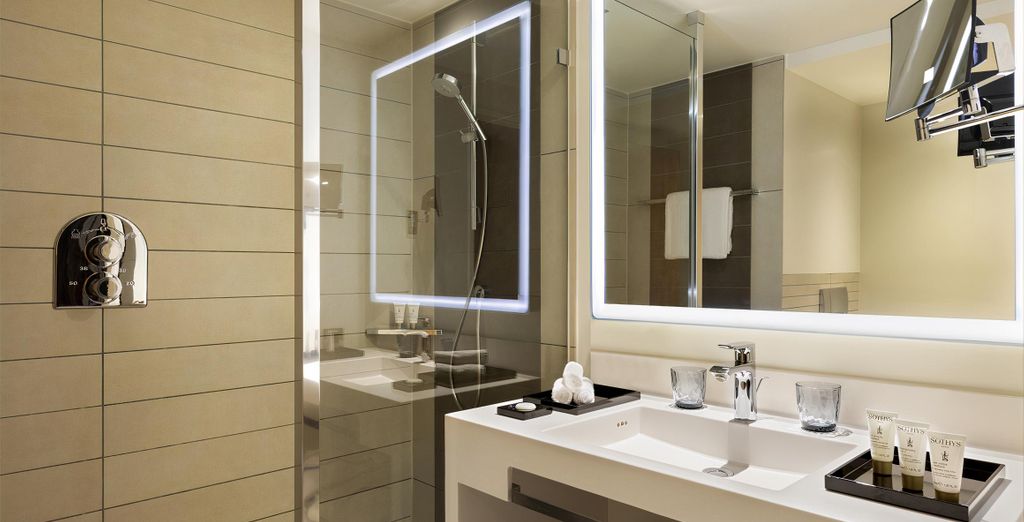 Hotel Pullman Paris Centre Bercy 4*
