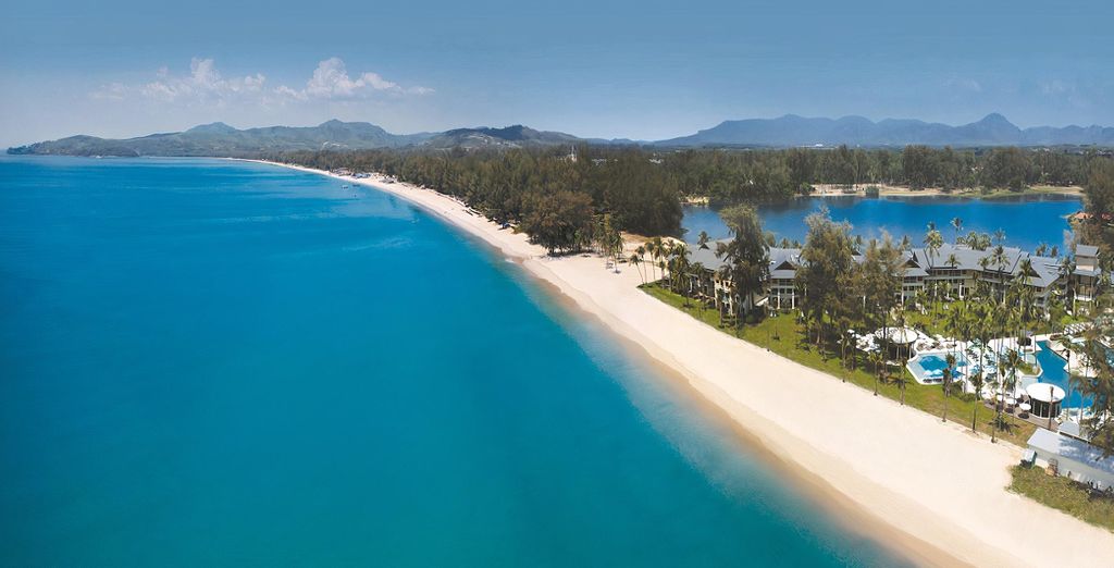 Outrigger Laguna Phuket Beach Resort 5*
