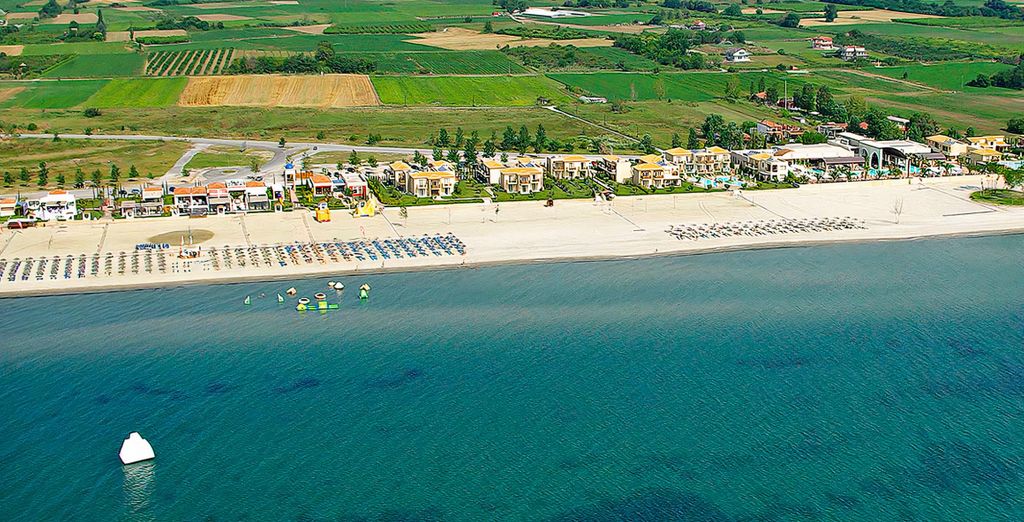Mediterranean Village Hotel & Spa 5*