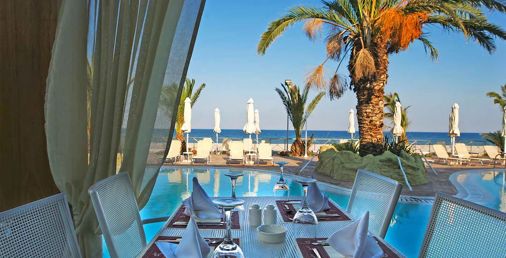 Mediterranean Village Hotel & Spa 5*