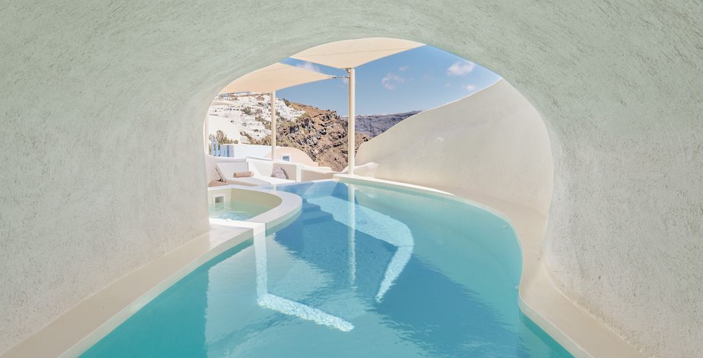 Mystique, a Luxury Collection Hotel, Santorini - Adult Only