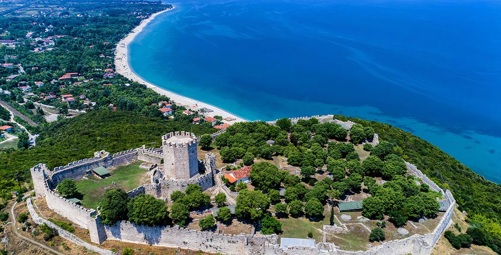 Ammos Beach Seaside Luxury Suites 4*