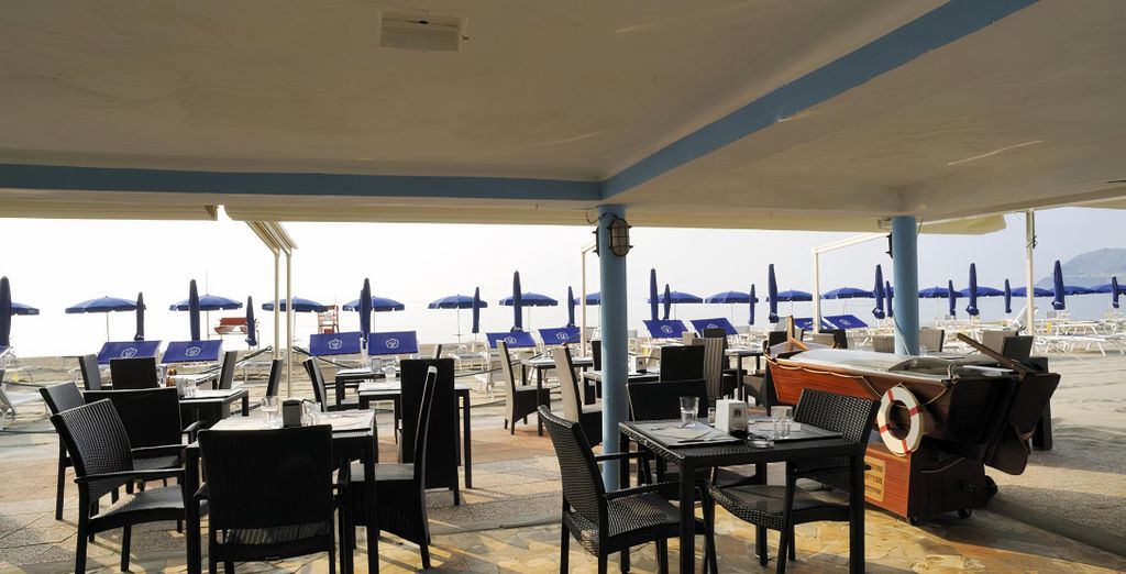 Grand Hotel Mediterranée 4*