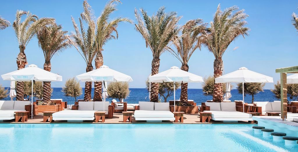 Nikki Beach Resort & Spa Santorini 5*