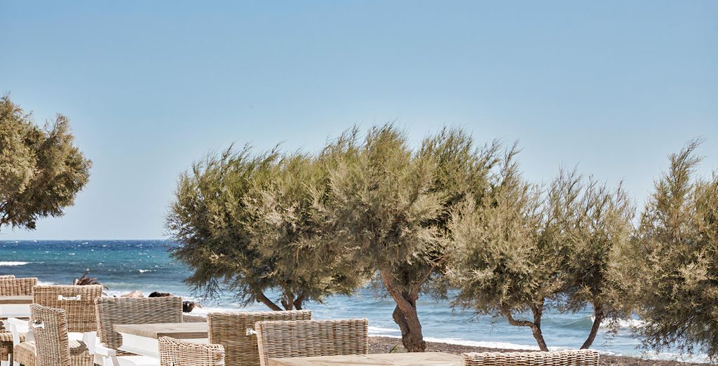 Nikki Beach Santorini 5*