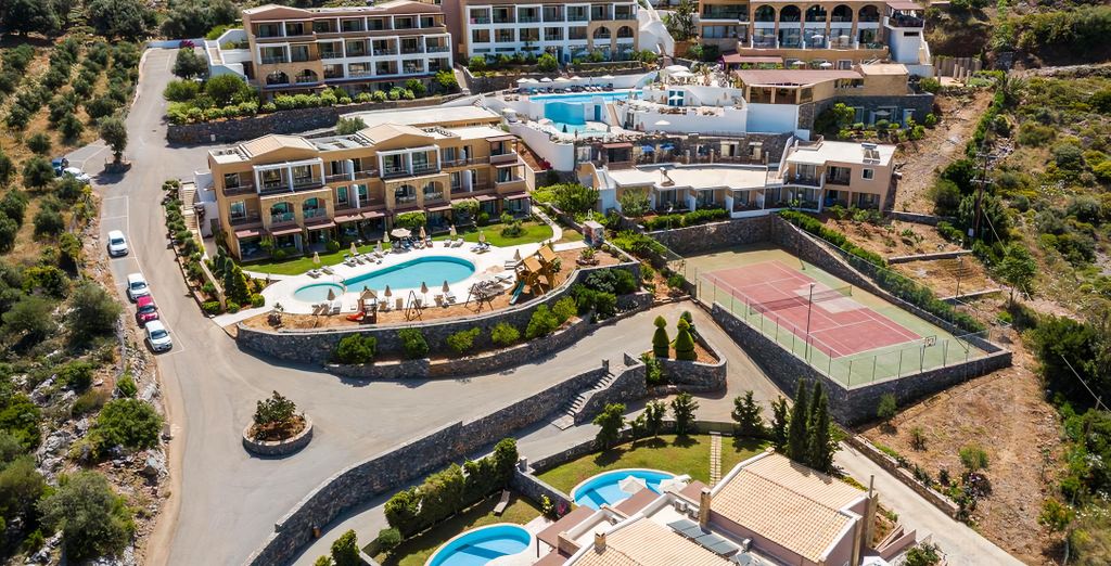 Filion Suites Resort & Spa 5*