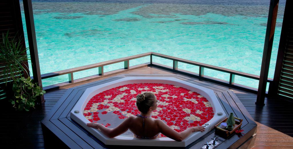 Lily Beach Resort & Spa 5*