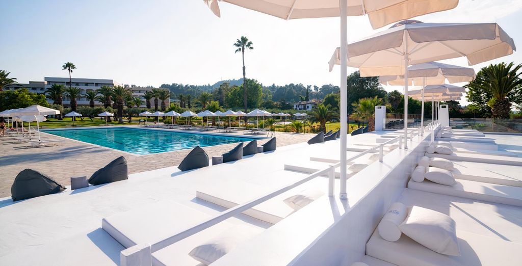 Kassandra Palace Seaside Resort 