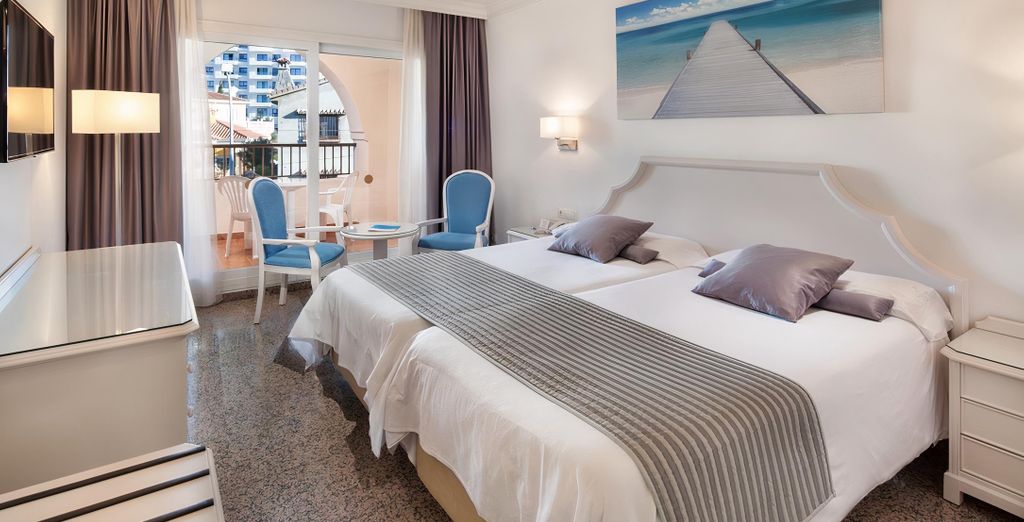Hotel Mac Puerto Marina 4*