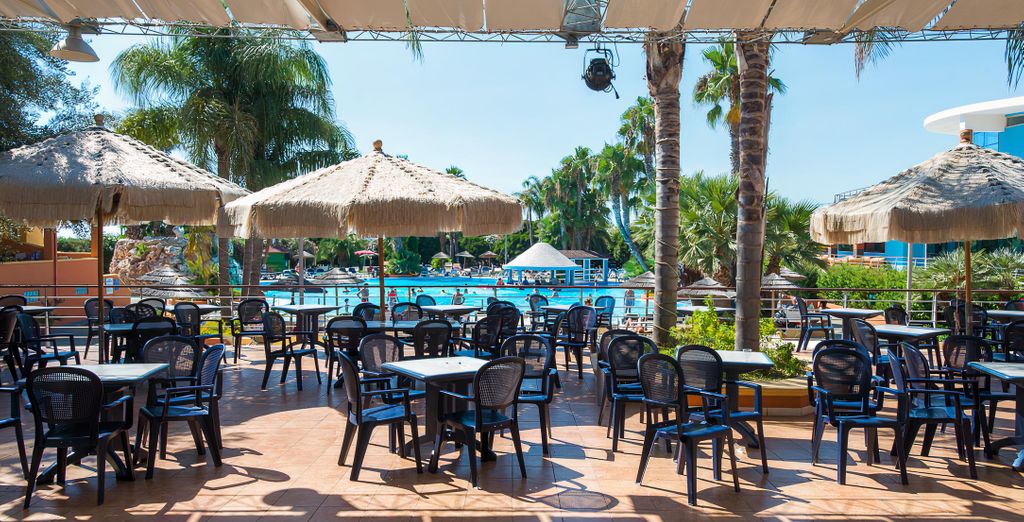Esperia Palace Hotel 4*