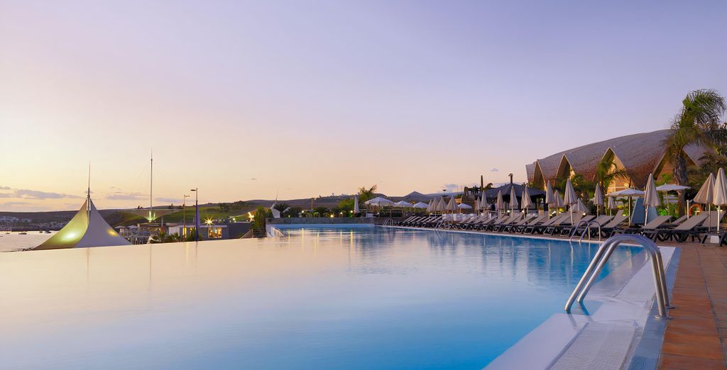 H10 Playa Meloneras Palace 5*