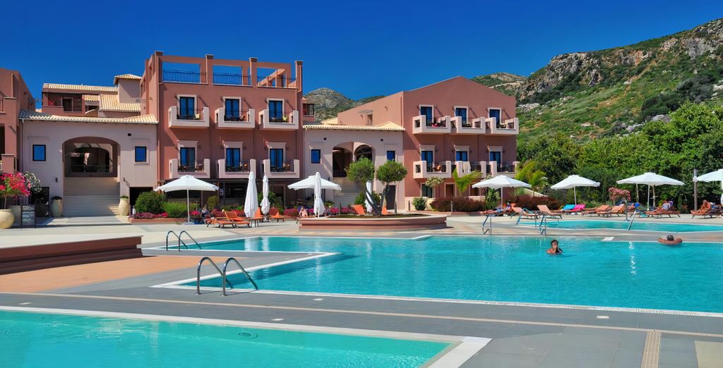 Utopia Resort & Spa 4*