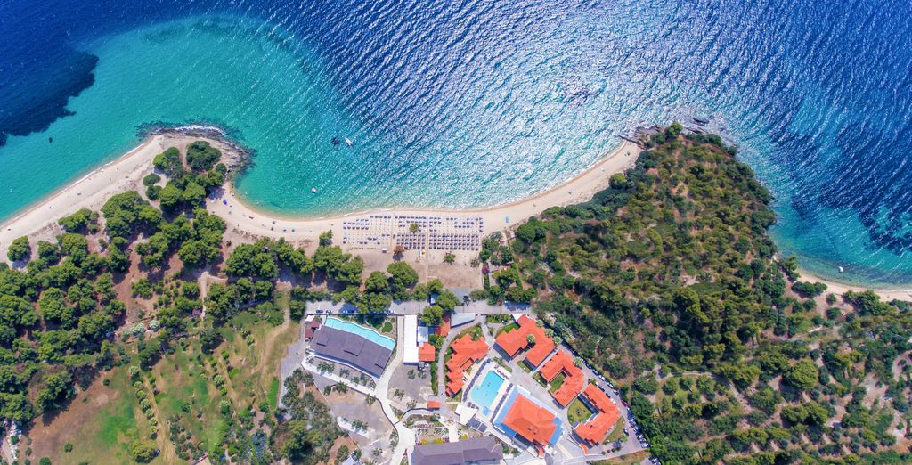 Lagomandra Beach Hotel 4*