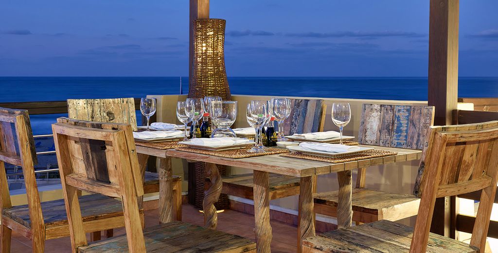 Pilot Beach Resort 5*