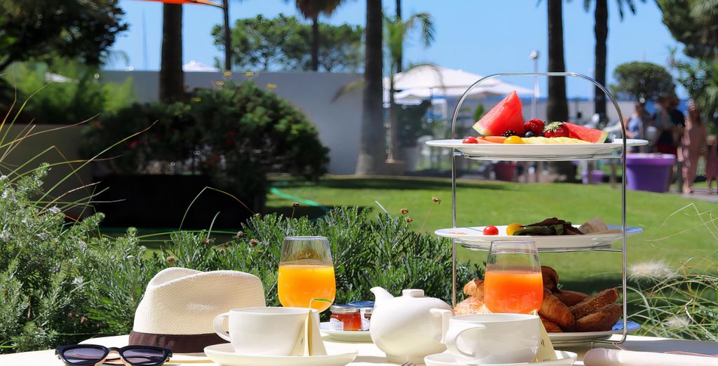Le Grand Hotel Cannes 5*