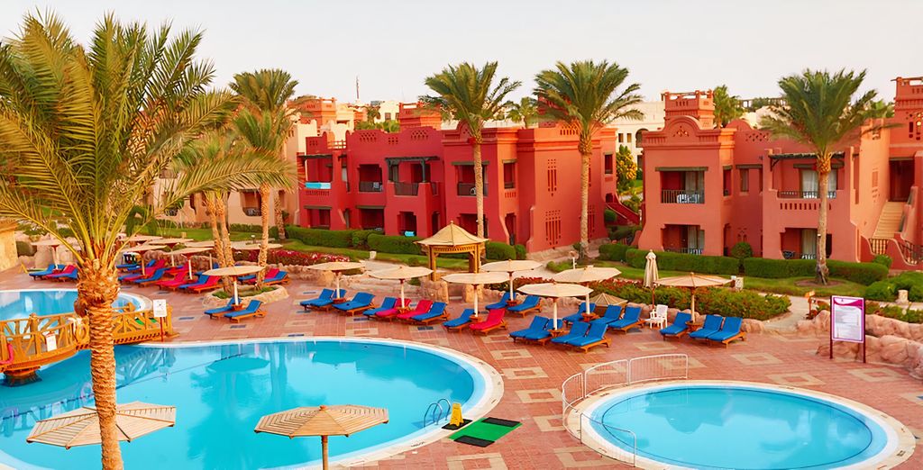 Charmillion Sea Life Resort 5*