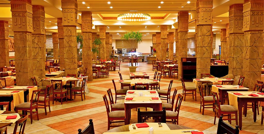 Charmillion Sea Life Resort 5*