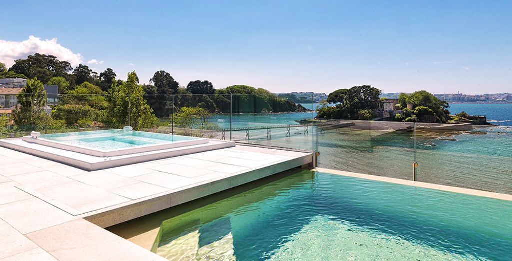 NOA Boutique Hotel 4*