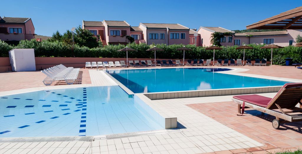 Cala Rosa Club Hotel 4*