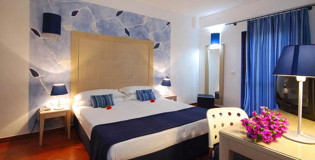 Cala Rosa Club Hotel 4*