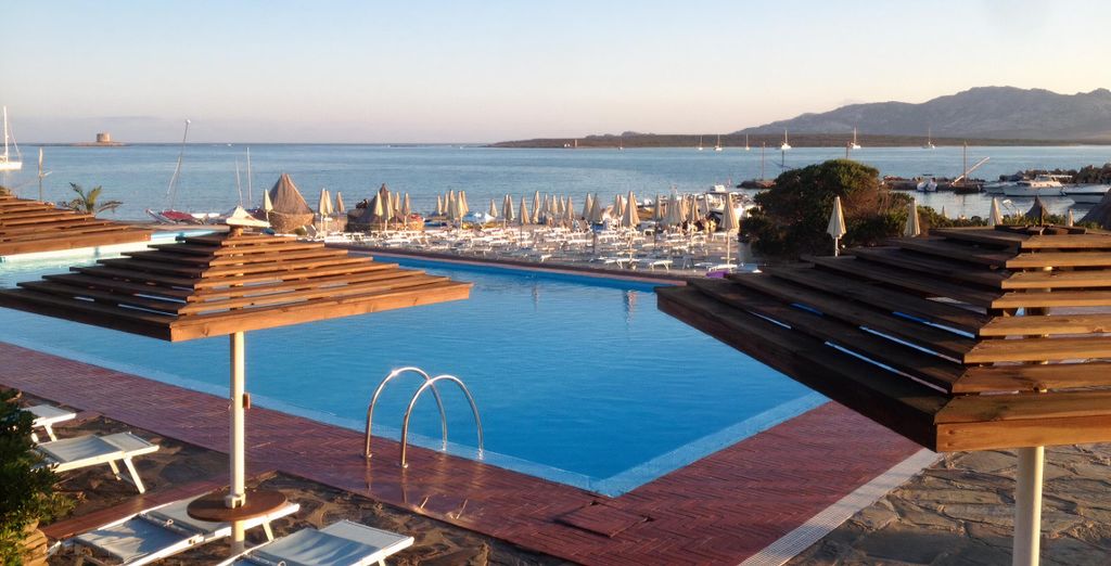Cala Rosa Club Hotel 4*