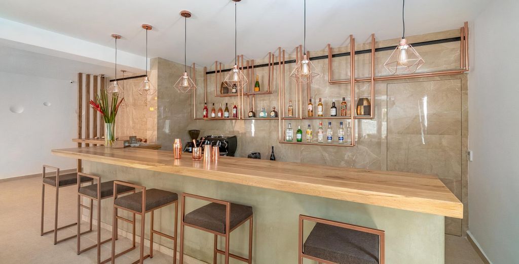 Omnia Mykonos Boutique Hotel & Suites 4*