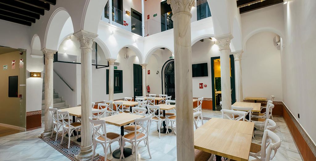 Hotel Cetina Sevilla 4*